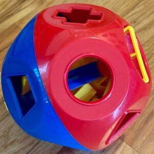 Tupperware SHAPE-O-BALL Kids Education Sort Toy x 10 Puzzle Blocks Complete